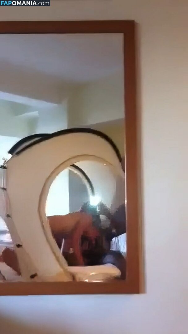 Eilish McColgan Nackt Geleaktes Foto #18