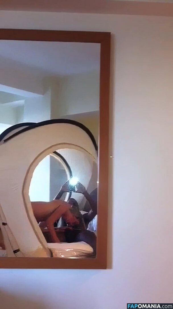 Eilish McColgan Nackt Geleaktes Foto #20