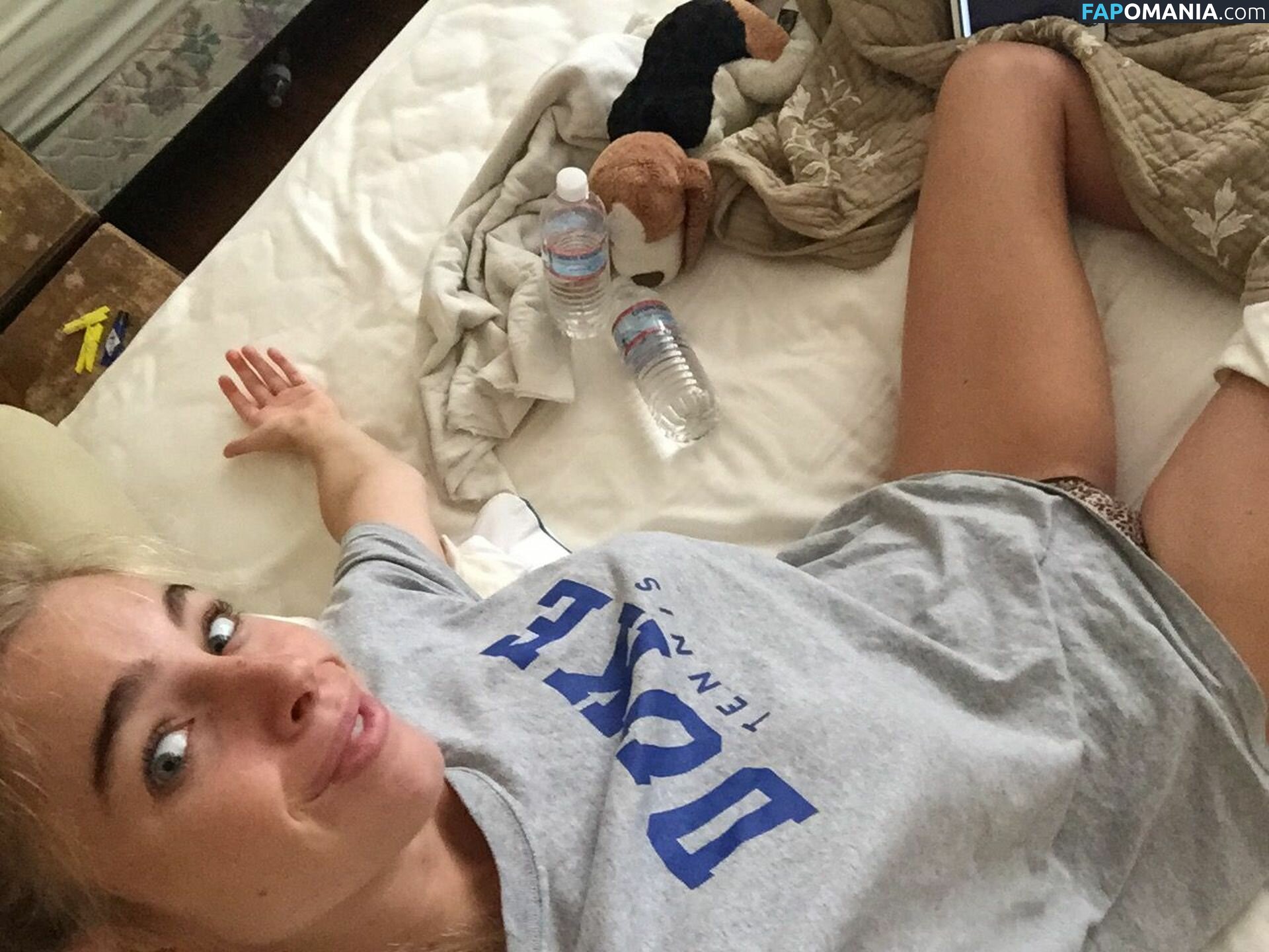 Elizabeth Turner Nackt Geleaktes Foto #29