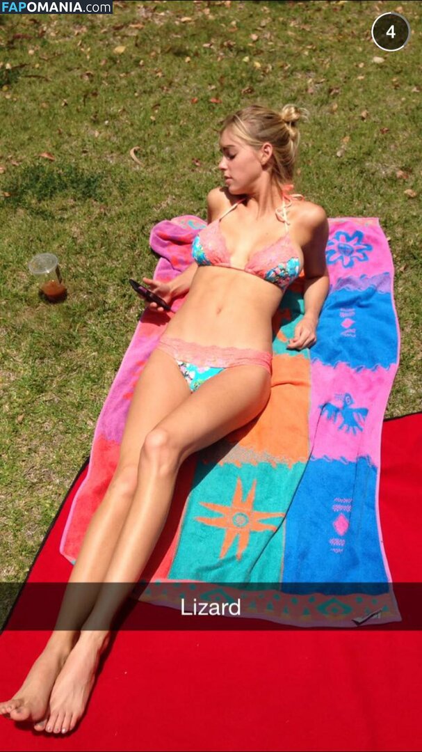 Elizabeth Turner Nackt Geleaktes Foto #47