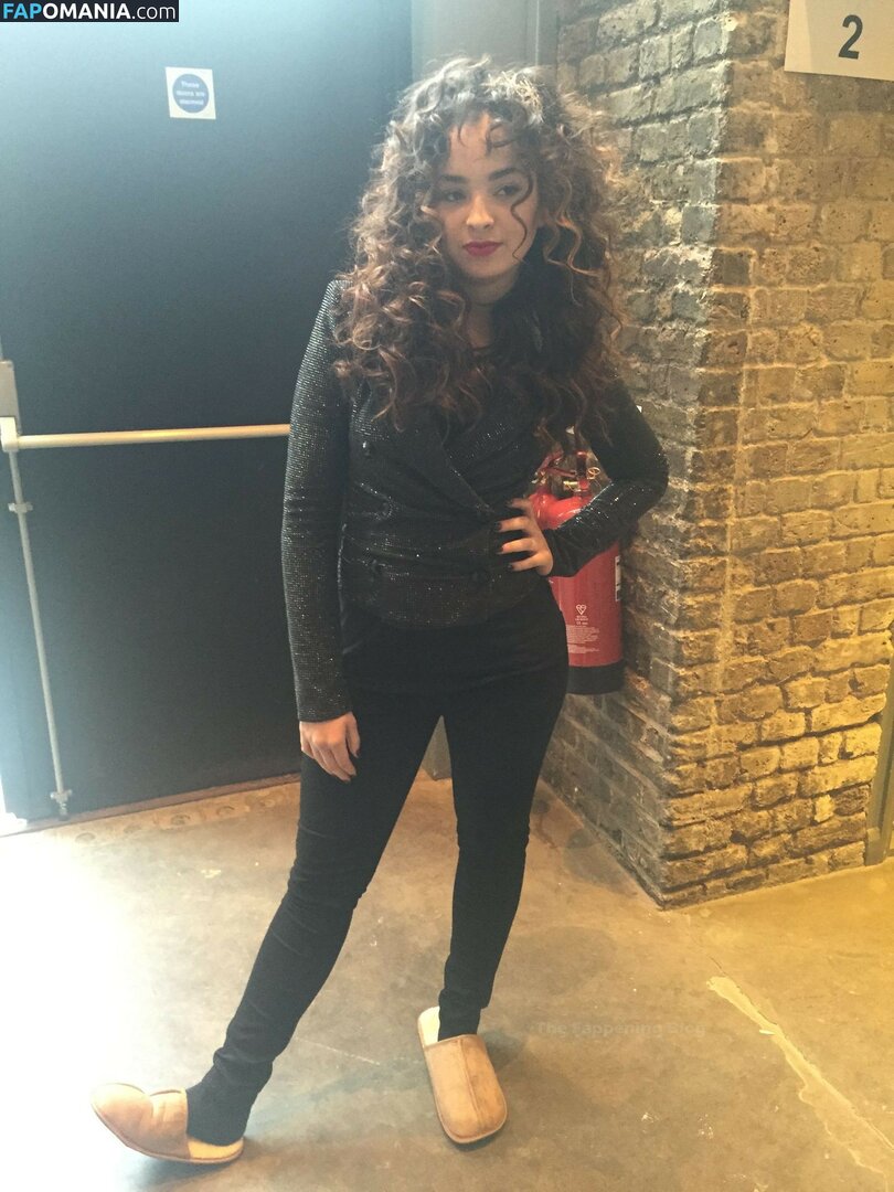 Ella Eyre Nackt Geleaktes Foto #16