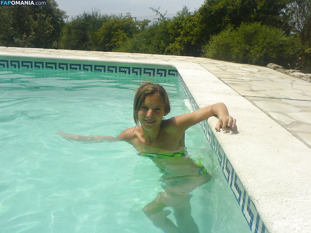 Elodie Varlet Nackt Geleaktes Foto #1