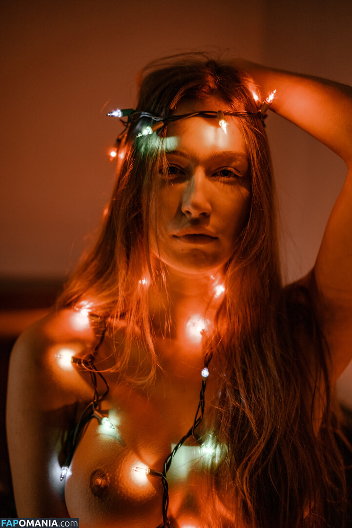 Elsie Hewitt Nackt Geleaktes Foto #797