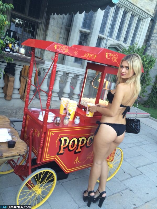 Emma Hernan Nackt Geleaktes Foto #645