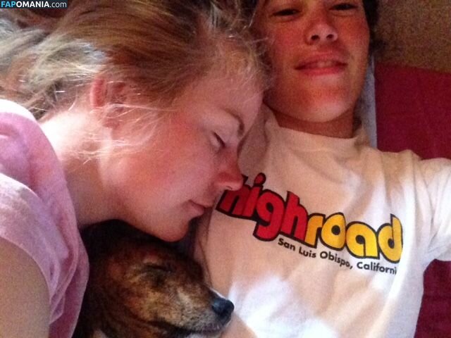 Emma Trott Nackt Geleaktes Foto #7