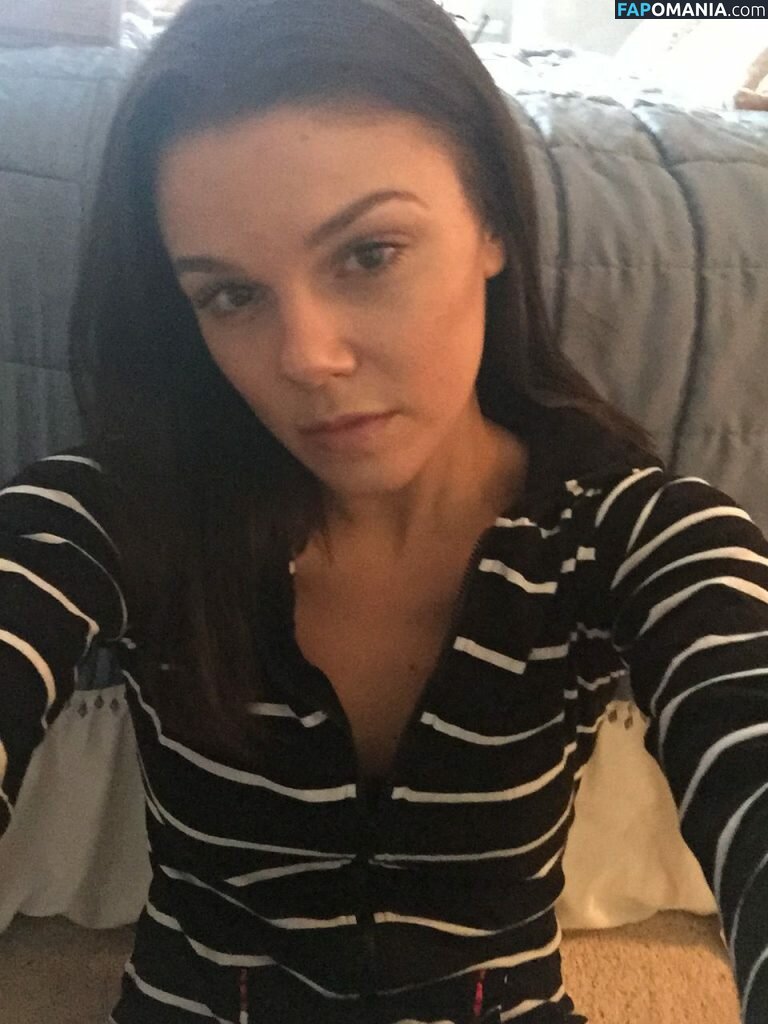 Faye Brookes Nackt Geleaktes Foto #8