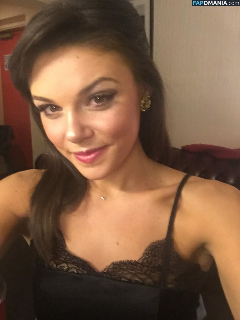 Faye Brookes Nackt Geleaktes Foto #9