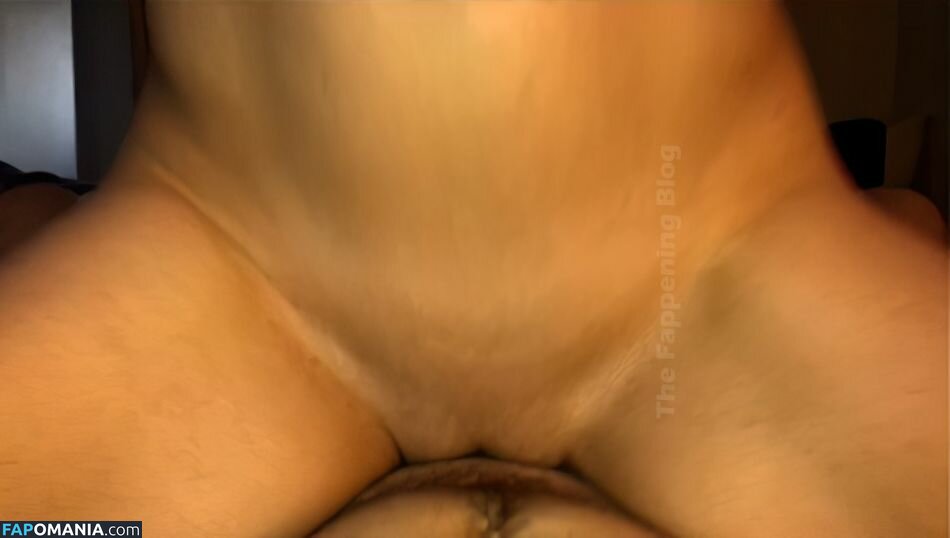 Femke Aaldering Nackt Geleaktes Foto #2