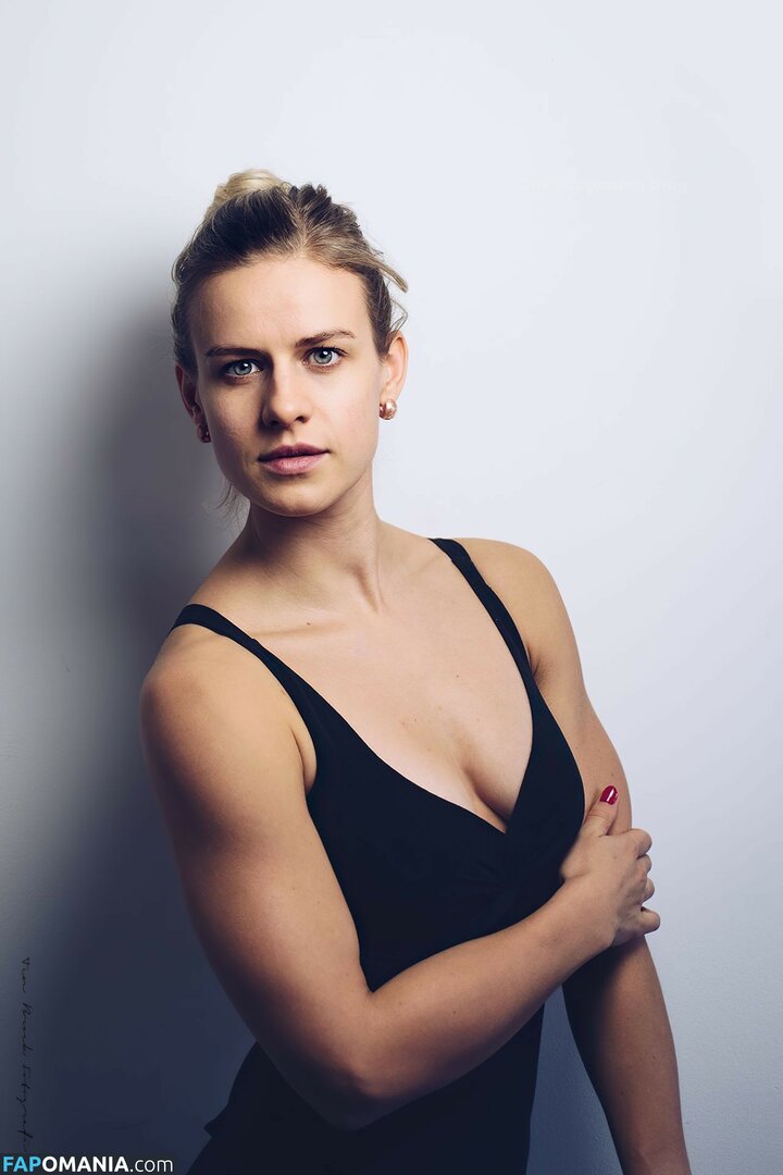 Femke Aaldering Nackt Geleaktes Foto #9