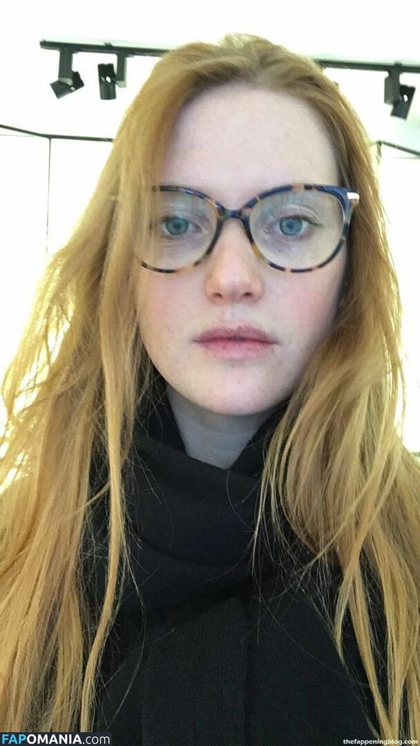 Fleur Geffrier Nackt Geleaktes Foto #24