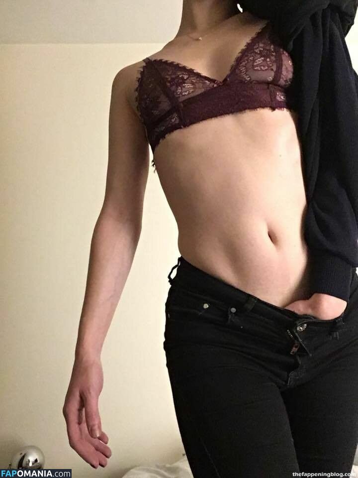 Fleur Geffrier Nackt Geleaktes Foto #40