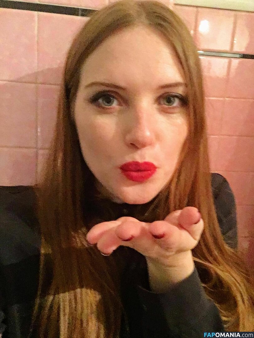 Fleur Geffrier Nackt Geleaktes Foto #45