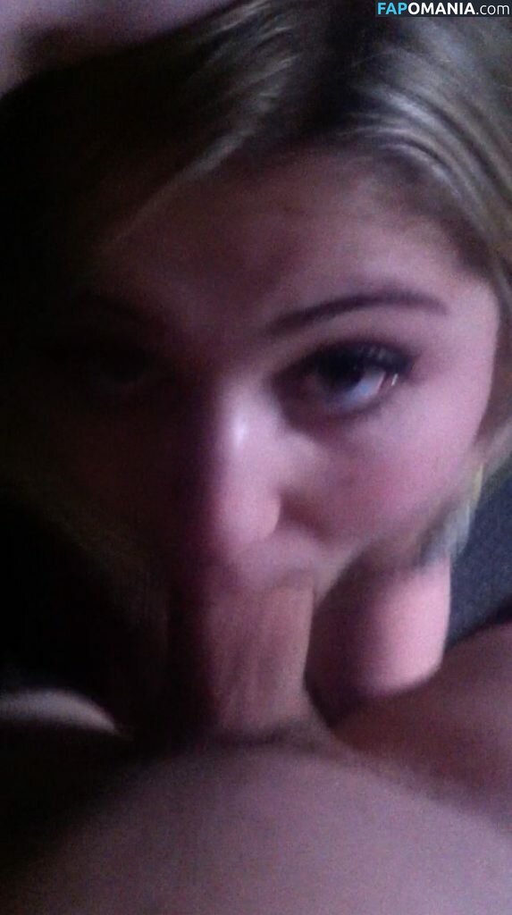 Francesca McFadden Nackt Geleaktes Foto #9