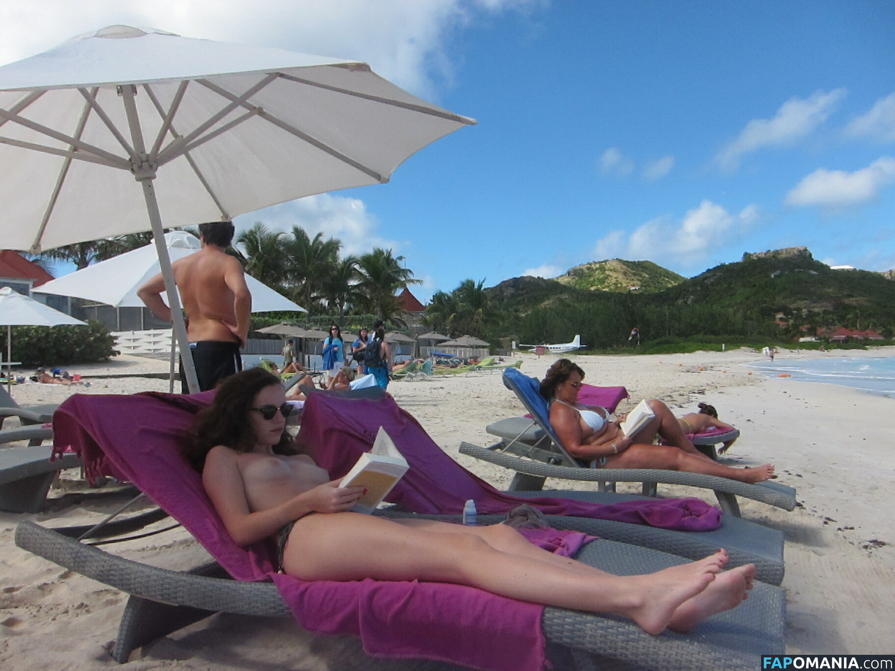 Hailey Gates And Paige Elkington Nackt Geleaktes Foto #67