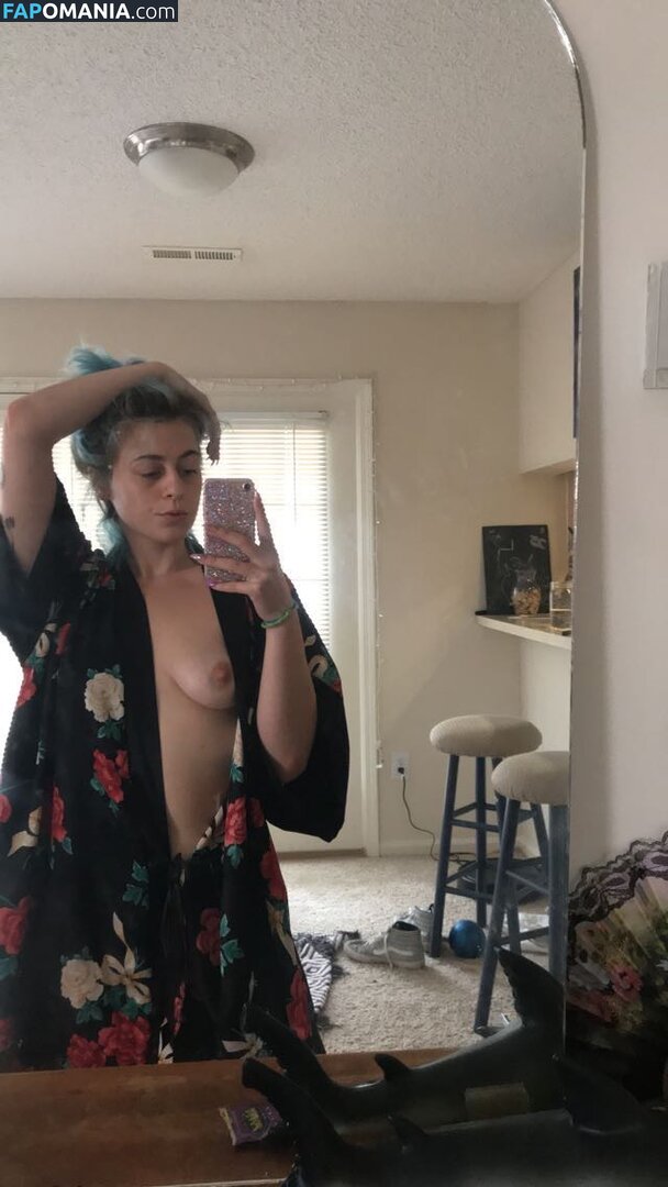 Hannah Schewel Nackt Geleaktes Foto #27