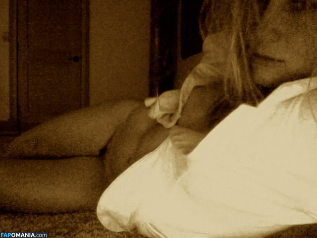 Hannah Teter Nackt Geleaktes Foto #15