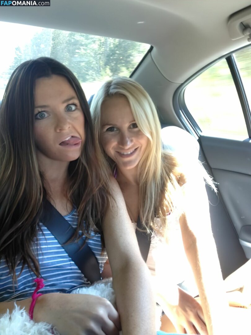 Holly Durst Nackt Geleaktes Foto #10