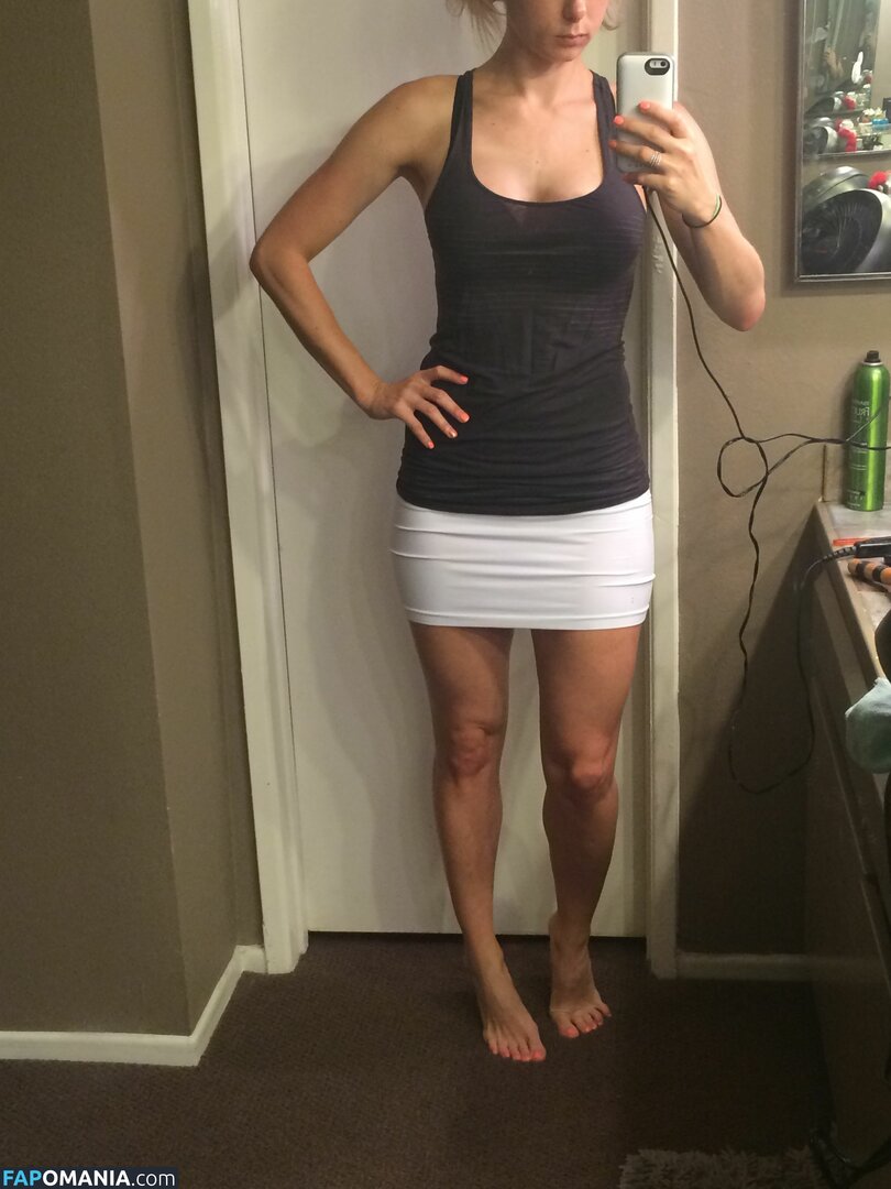 Iliza Shlesinger Nackt Geleaktes Foto #7
