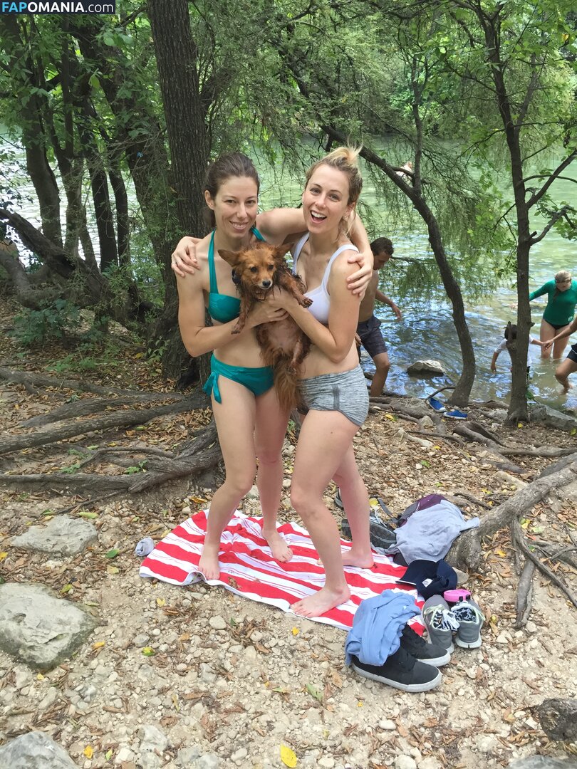 Iliza Shlesinger Nackt Geleaktes Foto #83
