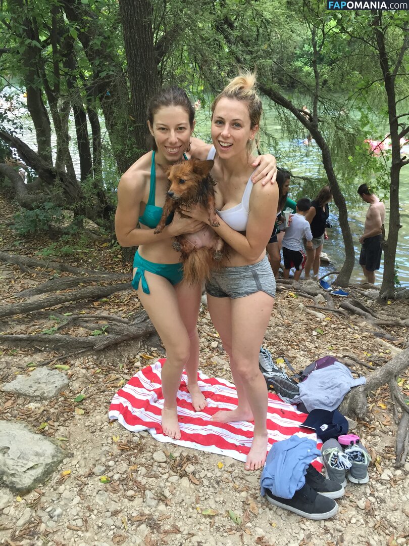 Iliza Shlesinger Nackt Geleaktes Foto #88