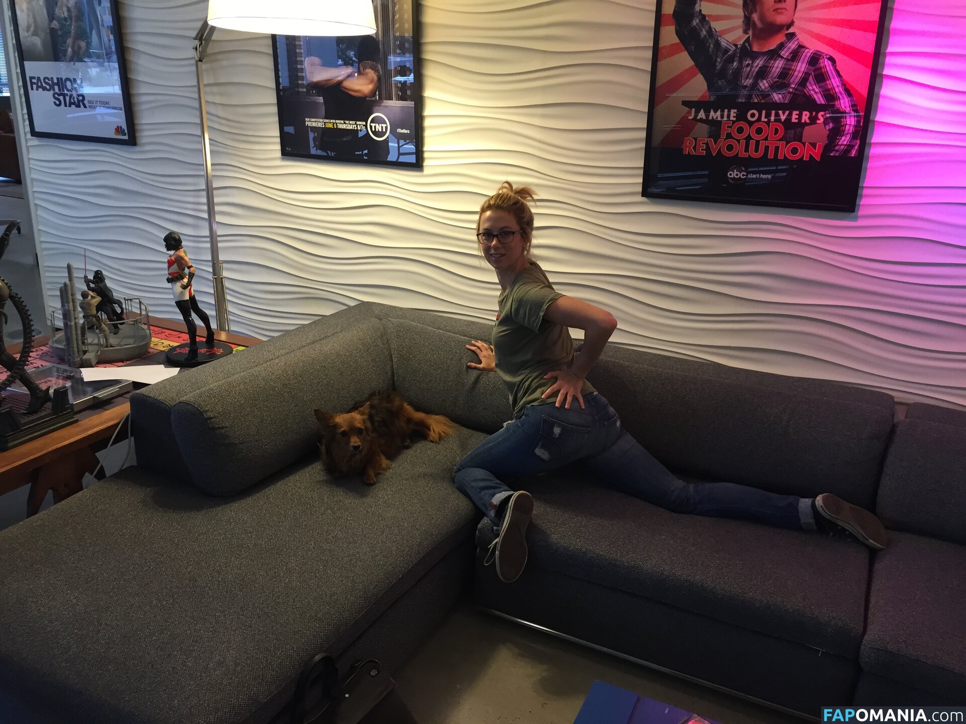Iliza Shlesinger Nackt Geleaktes Foto #96