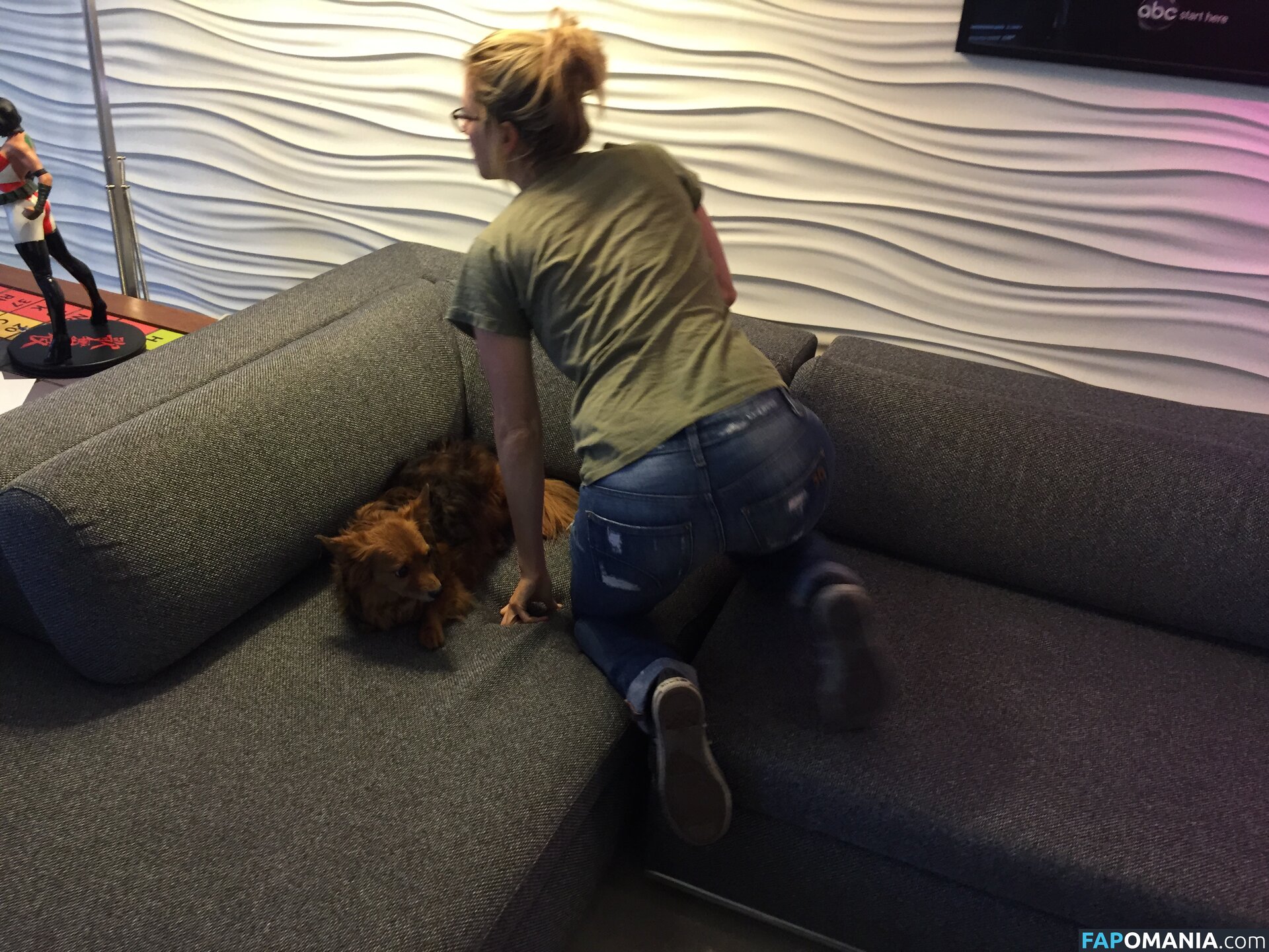 Iliza Shlesinger Nackt Geleaktes Foto #97