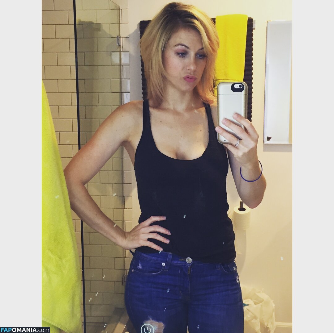 Iliza Shlesinger Nackt Geleaktes Foto #143