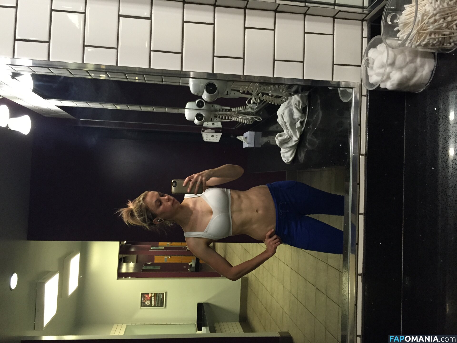 Iliza Shlesinger Nackt Geleaktes Foto #201