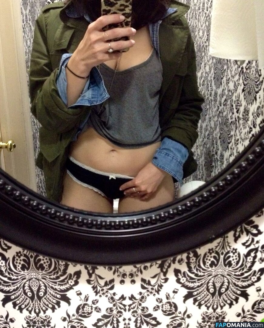 Ingrid Michaelson Nackt Geleaktes Foto #5