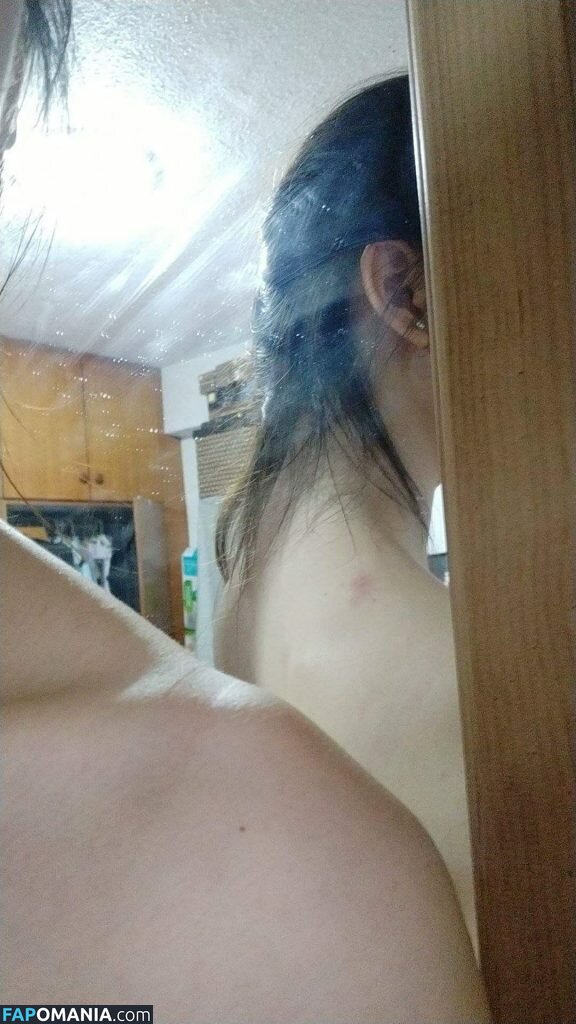 Janella Ooi Nackt Geleaktes Foto #4