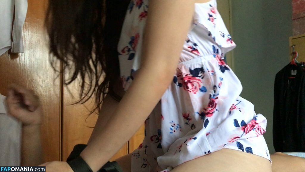 Janella Ooi Nackt Geleaktes Foto #199