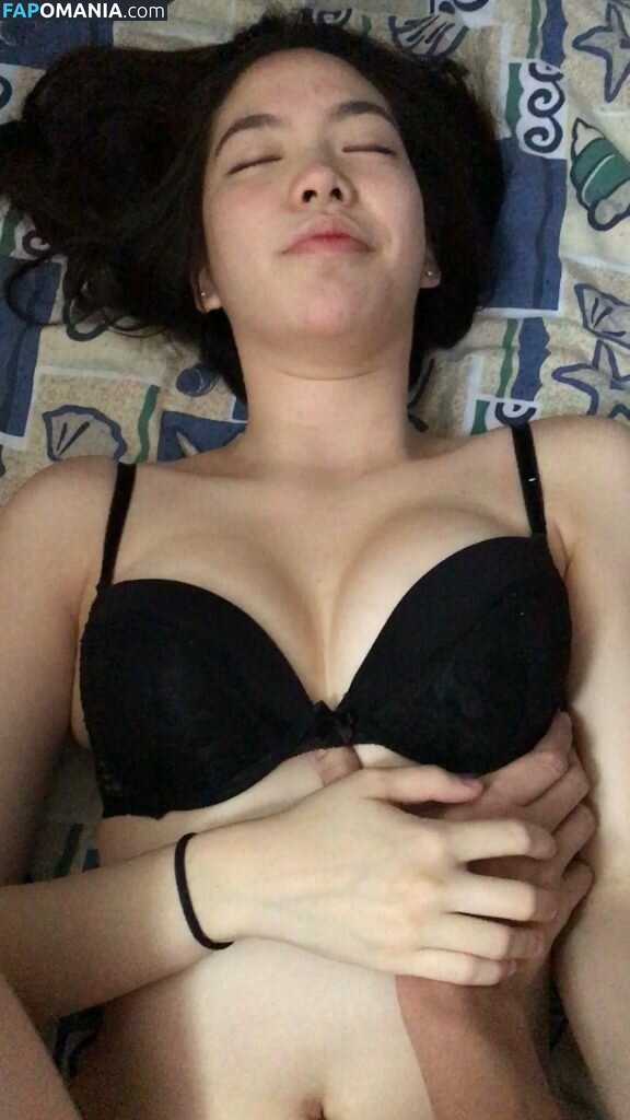 Janella Ooi Nackt Geleaktes Foto #209