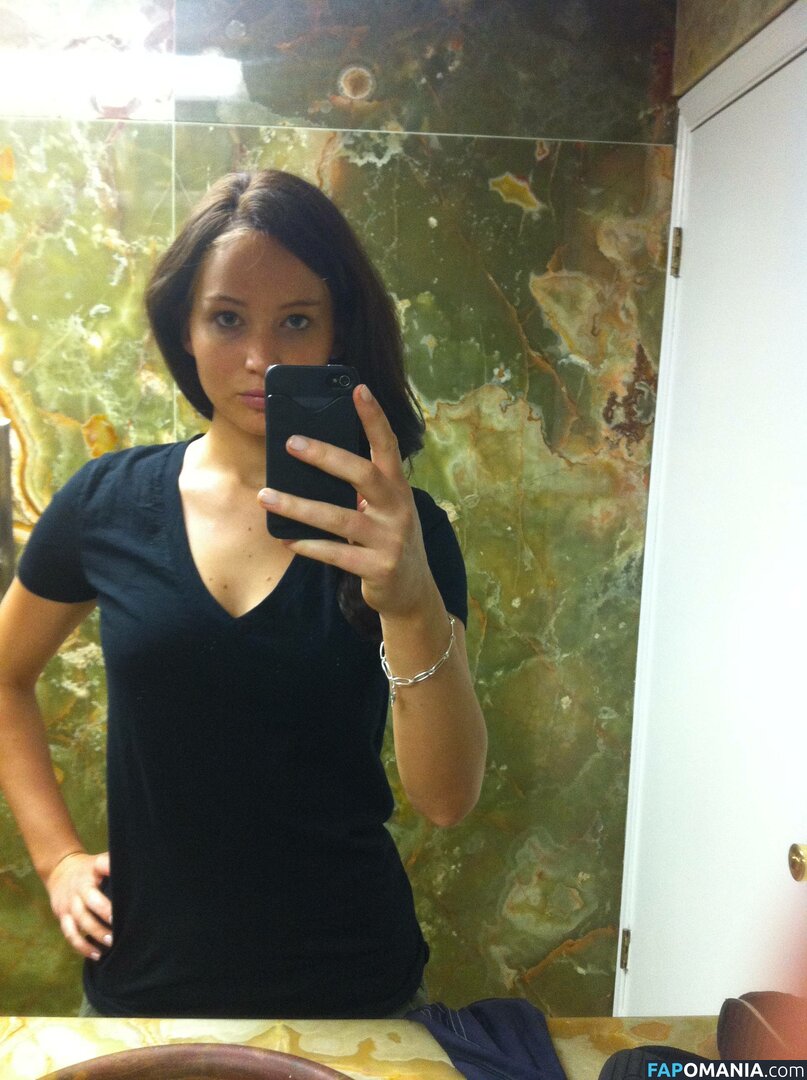 Jennifer Lawrence Nackt Geleaktes Foto #94