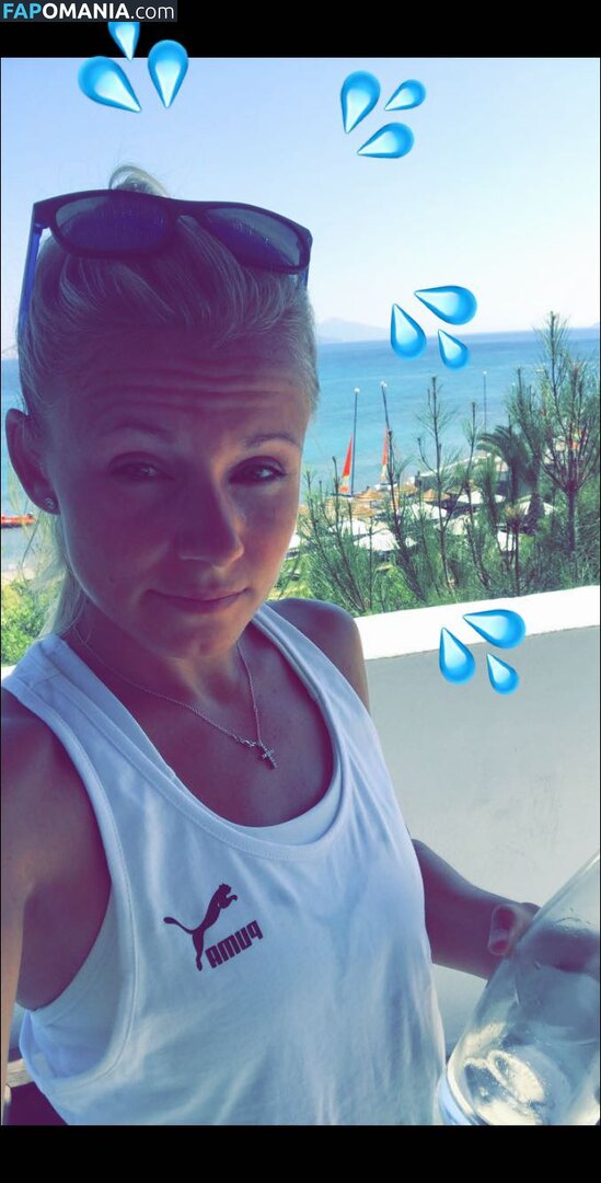 Julia Simic Nackt Geleaktes Foto #37