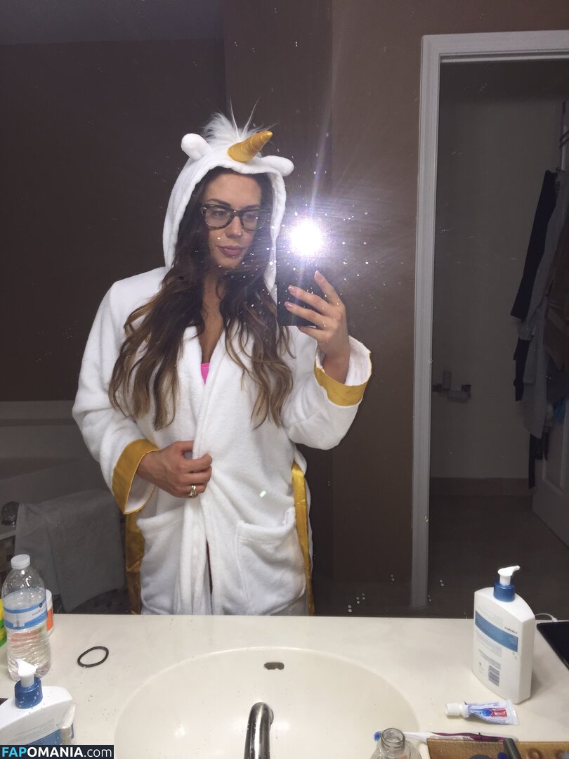 Kaitlyn WWE Nackt Geleaktes Foto #72