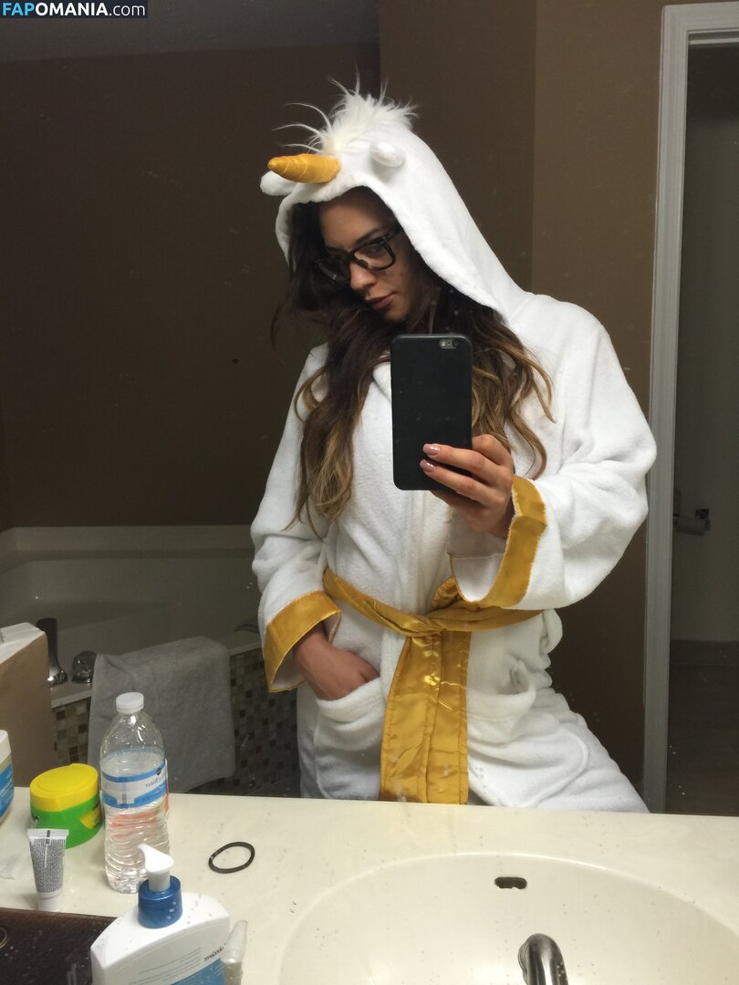 Kaitlyn WWE Nackt Geleaktes Foto #75