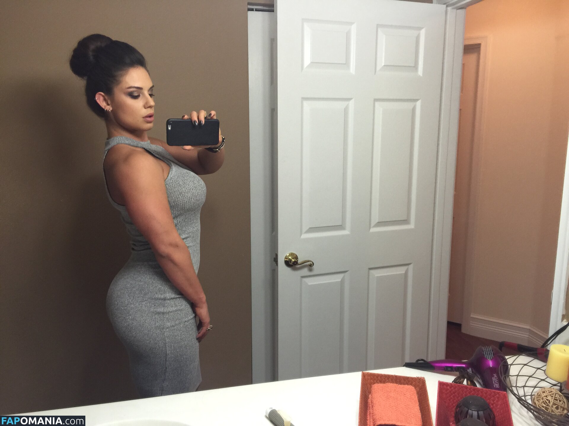 Kaitlyn WWE Nackt Geleaktes Foto #136