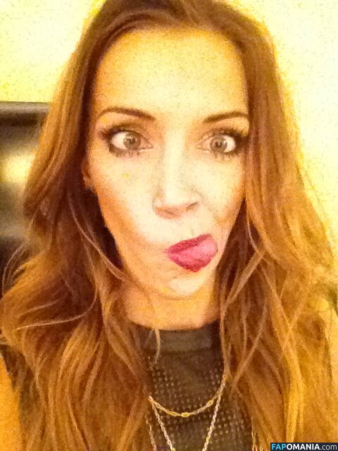 Katie Cassidy Nackt Geleaktes Foto #11