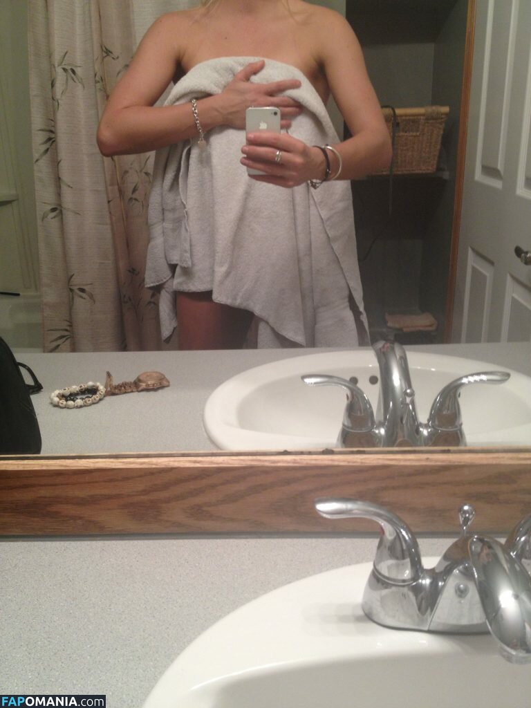 Kaylyn Kyle Nackt Geleaktes Foto #49