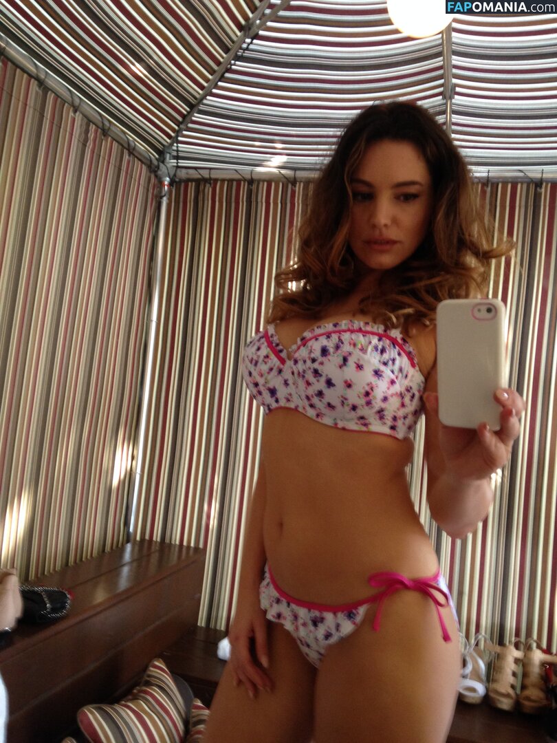 Kelly Brook Nackt Geleaktes Foto #12