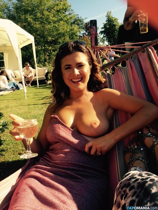 Kelly Hall Nackt Geleaktes Foto #18