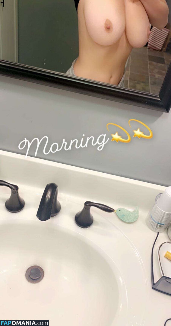 Kelsey Kay Holmer Nackt Geleaktes Foto #3