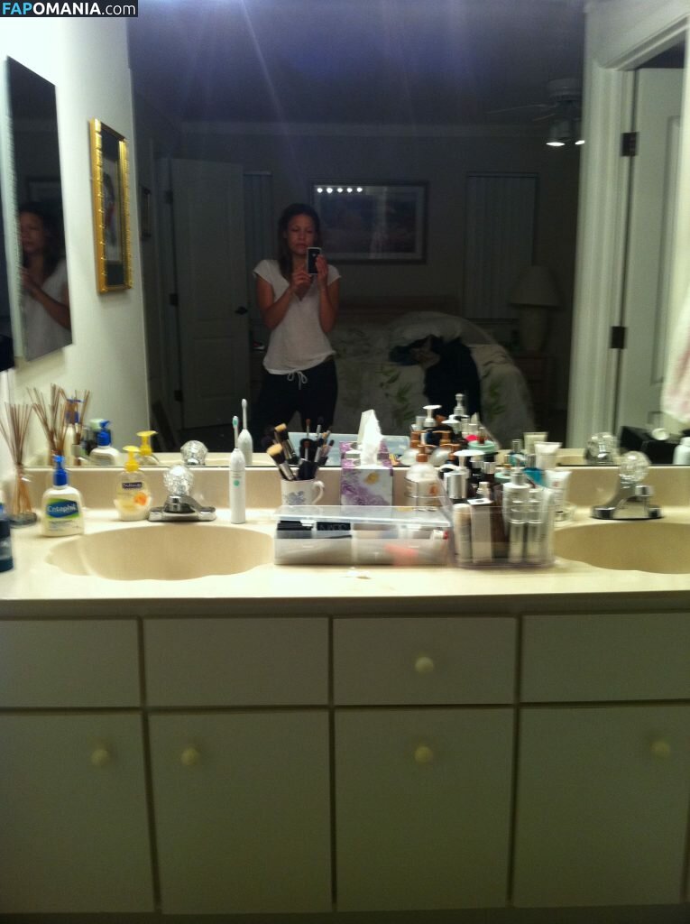 Kiele Sanchez Nackt Geleaktes Foto #4