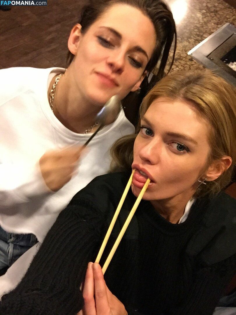 Kristen Stewart Nackt Geleaktes Foto #36