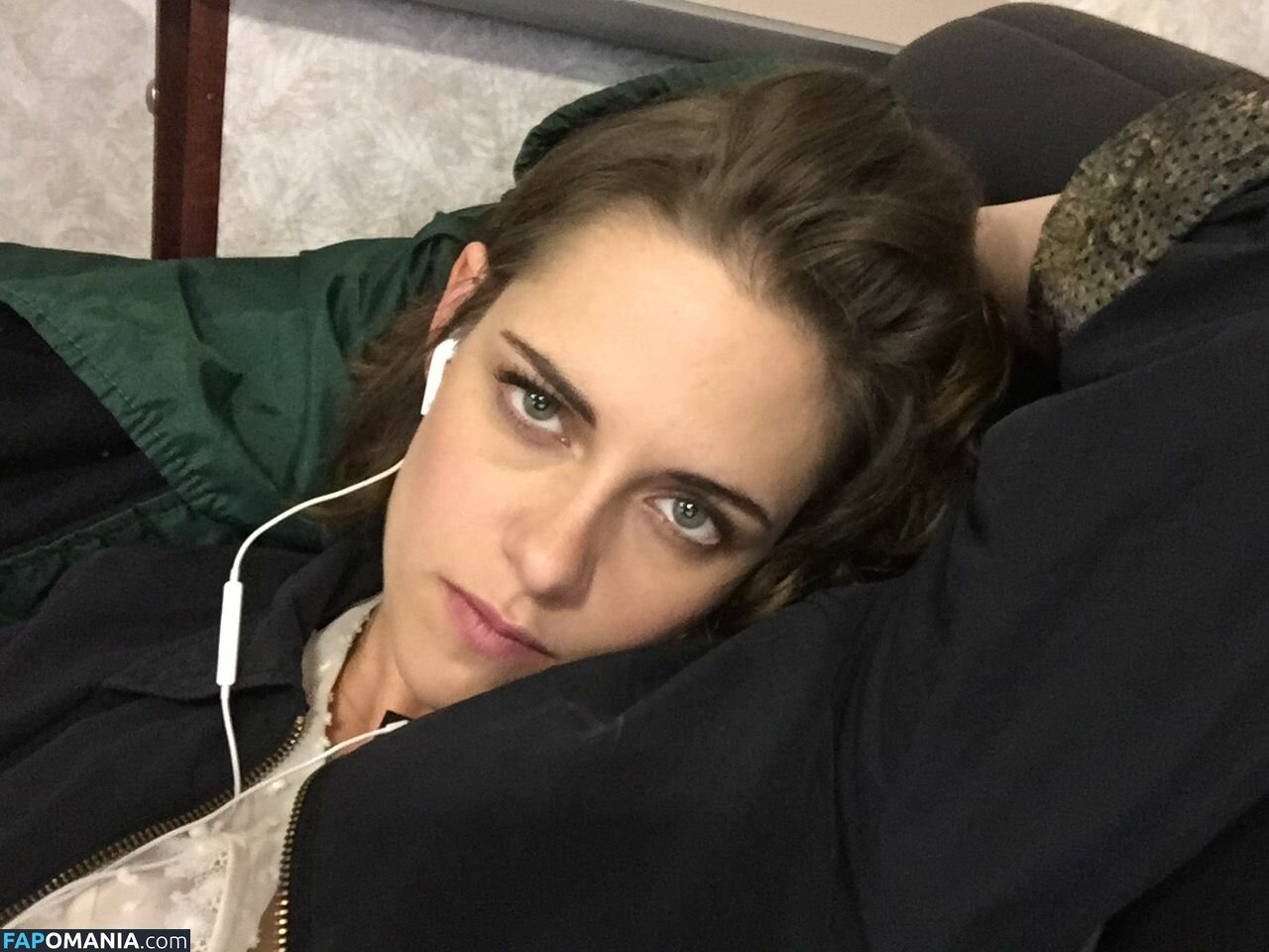 Kristen Stewart Nackt Geleaktes Foto #100