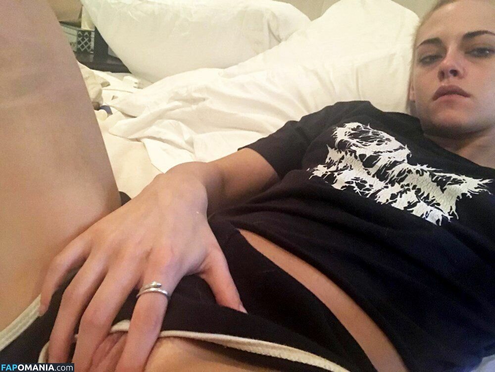 Kristen Stewart Nackt Geleaktes Foto #143