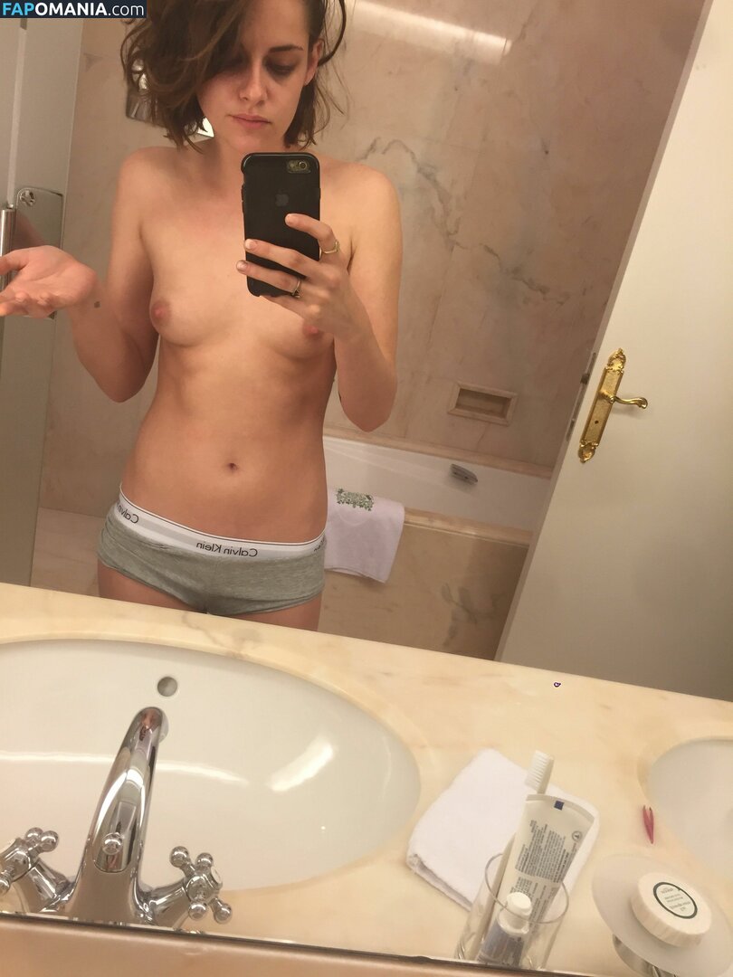 Kristen Stewart Nackt Geleaktes Foto #240