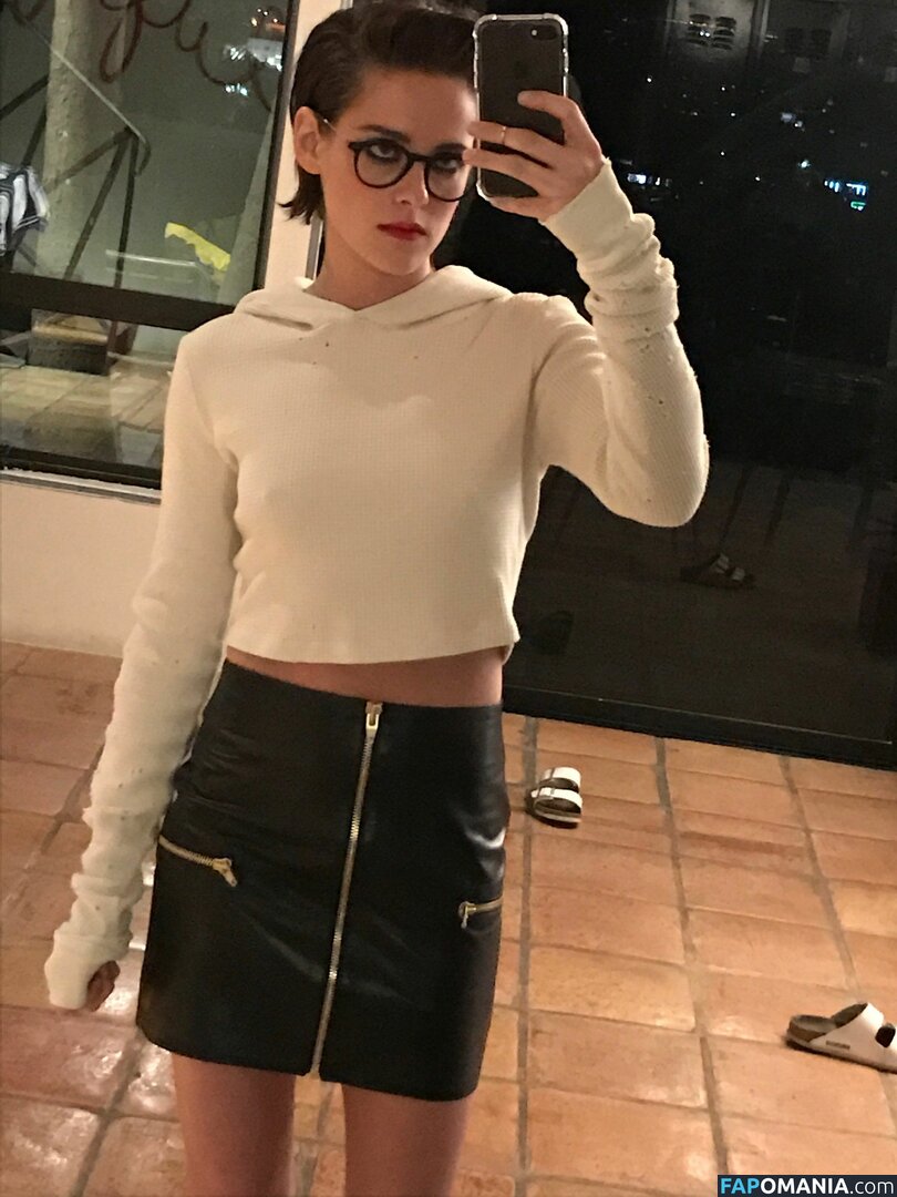 Kristen Stewart Nackt Geleaktes Foto #245