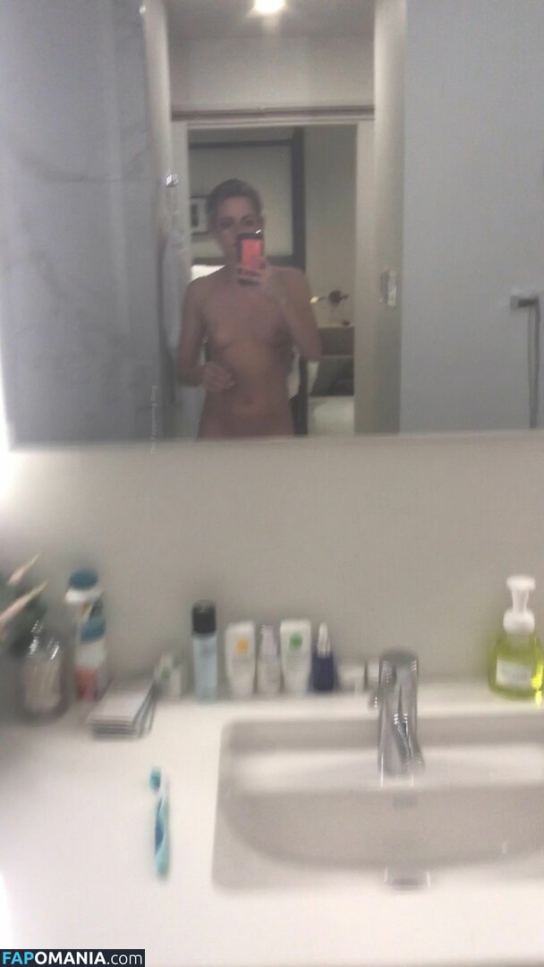 Kristen Stewart Nackt Geleaktes Foto #286