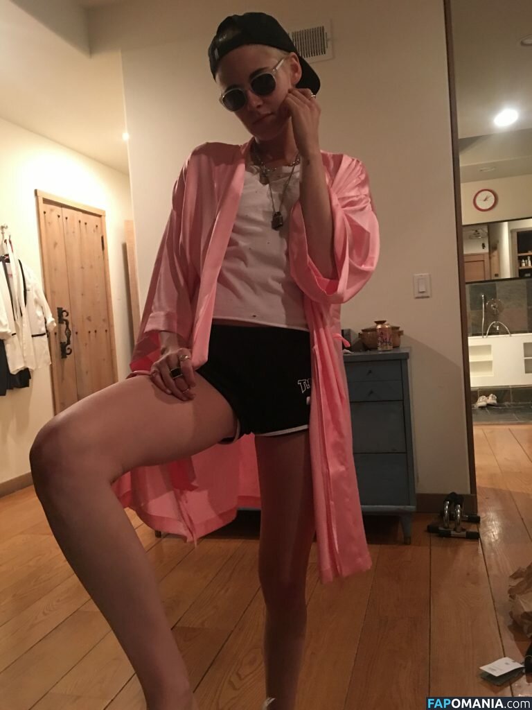 Kristen Stewart Nackt Geleaktes Foto #327